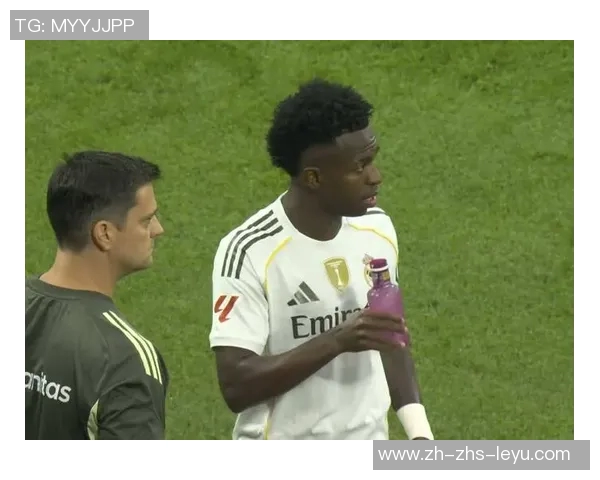 一日三大新闻巴黎对姆巴佩发声皇马引进新星巴萨免签佩剑引发西甲震荡 一日三大新闻巴黎对姆巴佩发声皇马引进新星巴萨免签佩剑引发西甲震荡